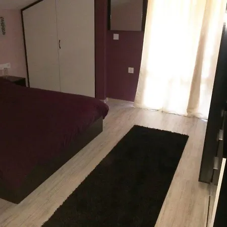 Vasilevi House * Devin