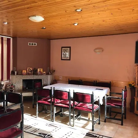 Vasilevi House Devin