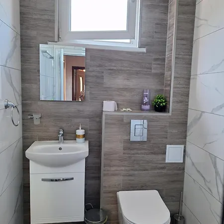 Vasilevi House * Devin