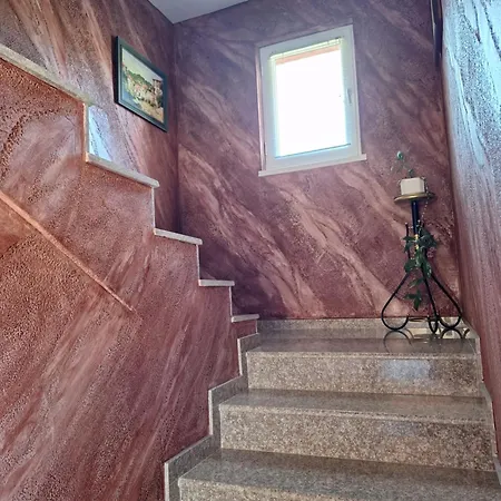 Vasilevi House Guest house *